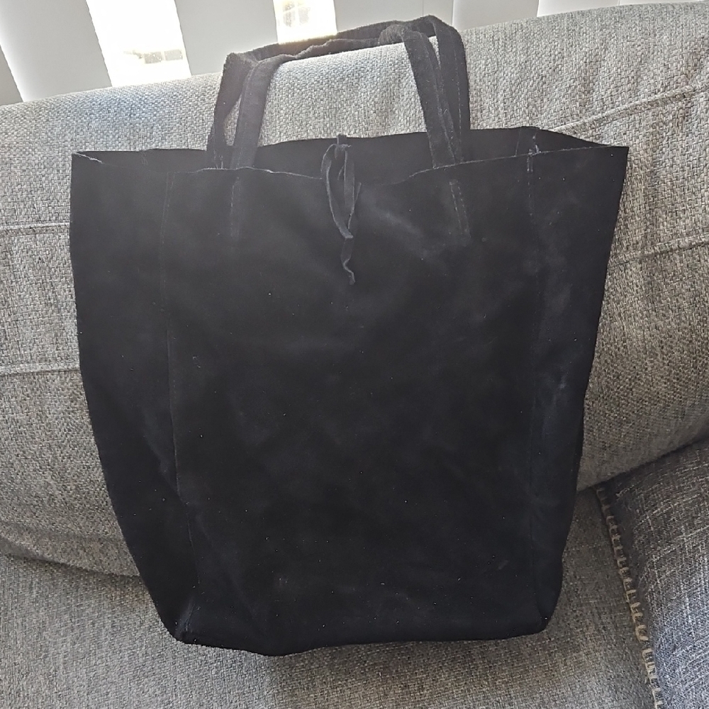 Elegant Black Hobo Bag